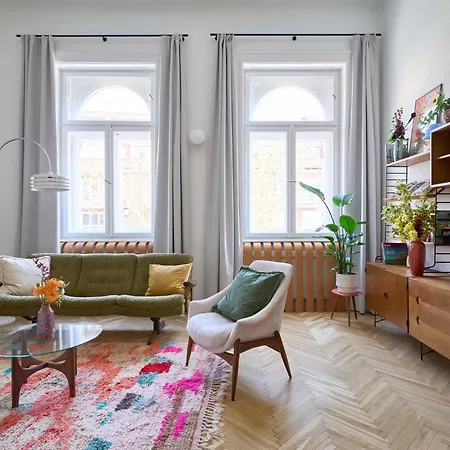 Slow Furniture Boedapest